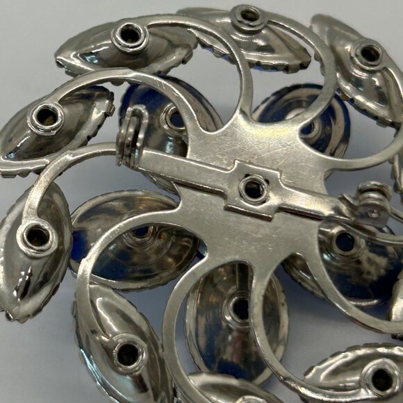 Vintage Blue Cabochon Brooch Rhinestone Floral Acrylic Plastics1940s-1950s Rivet - Picture 10 of 15